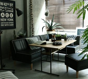 レトロな雰囲気がおちつく二人暮らしのダイニングに